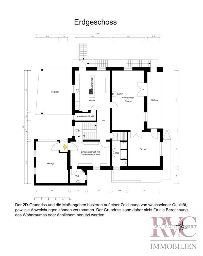 Grundriss des Erdgeschosses mit Küche, Wohnzimmer, Essbereich, WC und Garage.