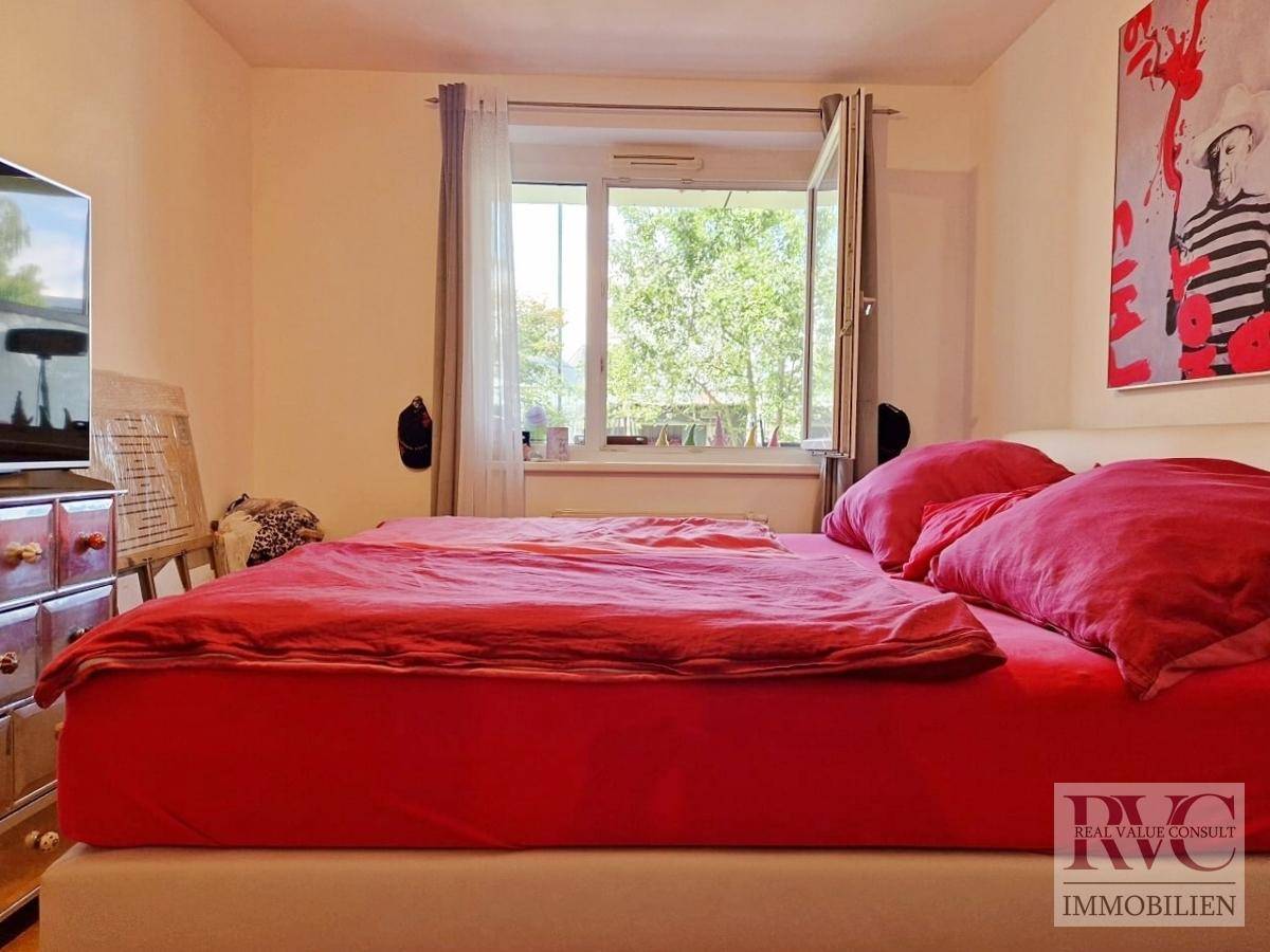 Schlafzimmer 02