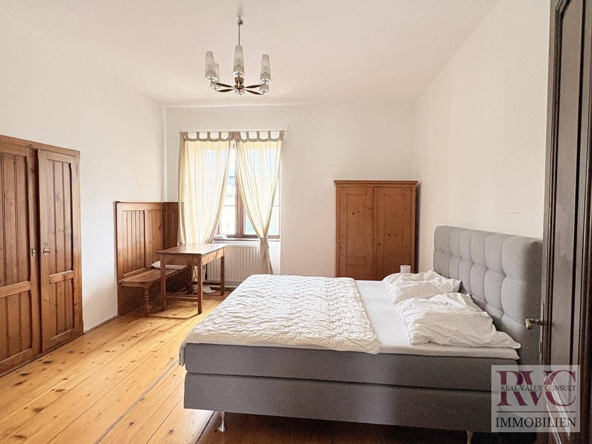 Schlafzimmer 4