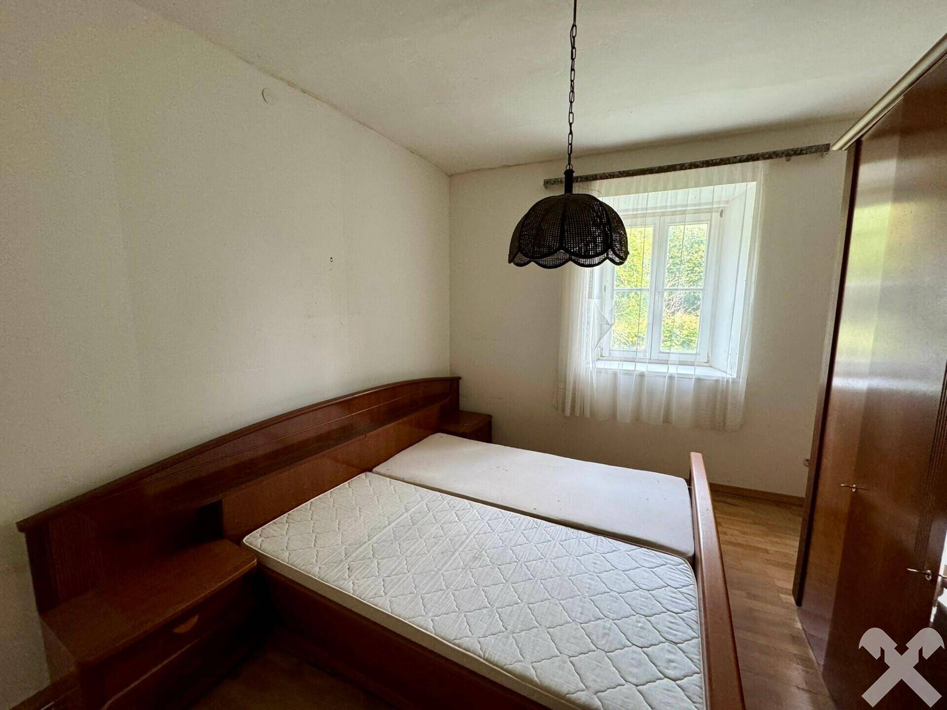 2. Schlafzimmer