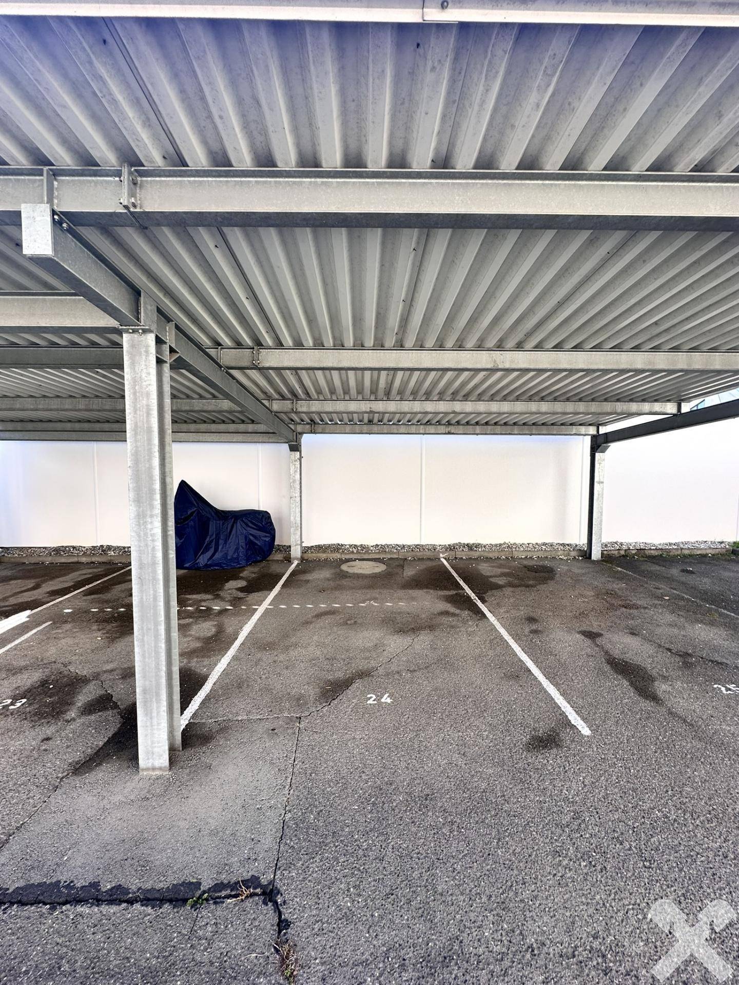 Carport-Stellplatz