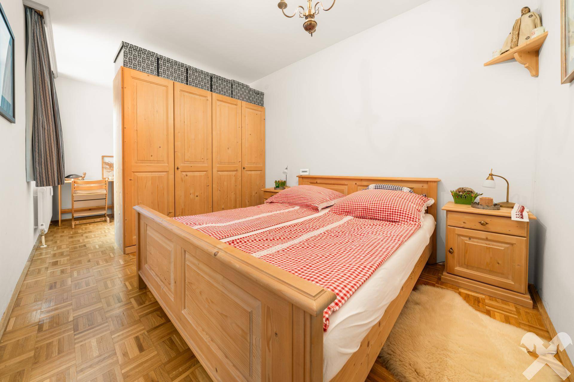 Schlafzimmer 1