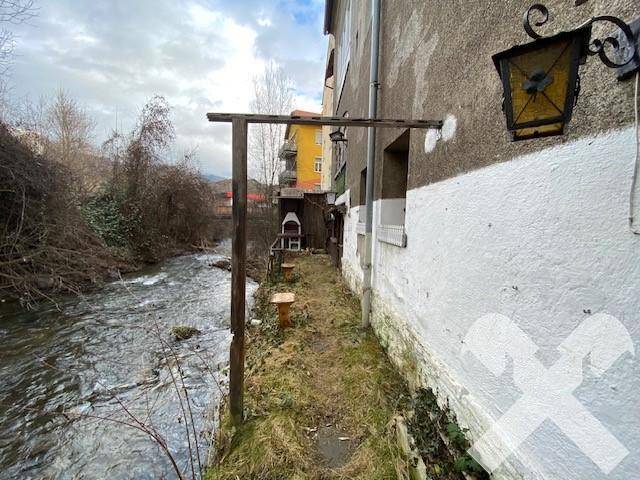 Haus seitlich