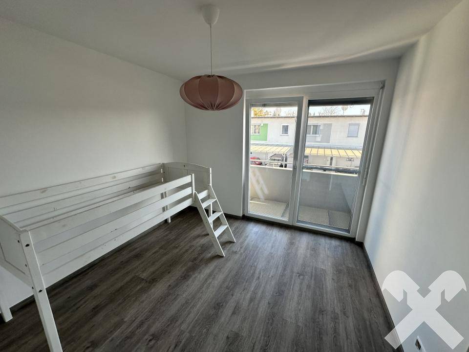 Zimmer mit Balkon