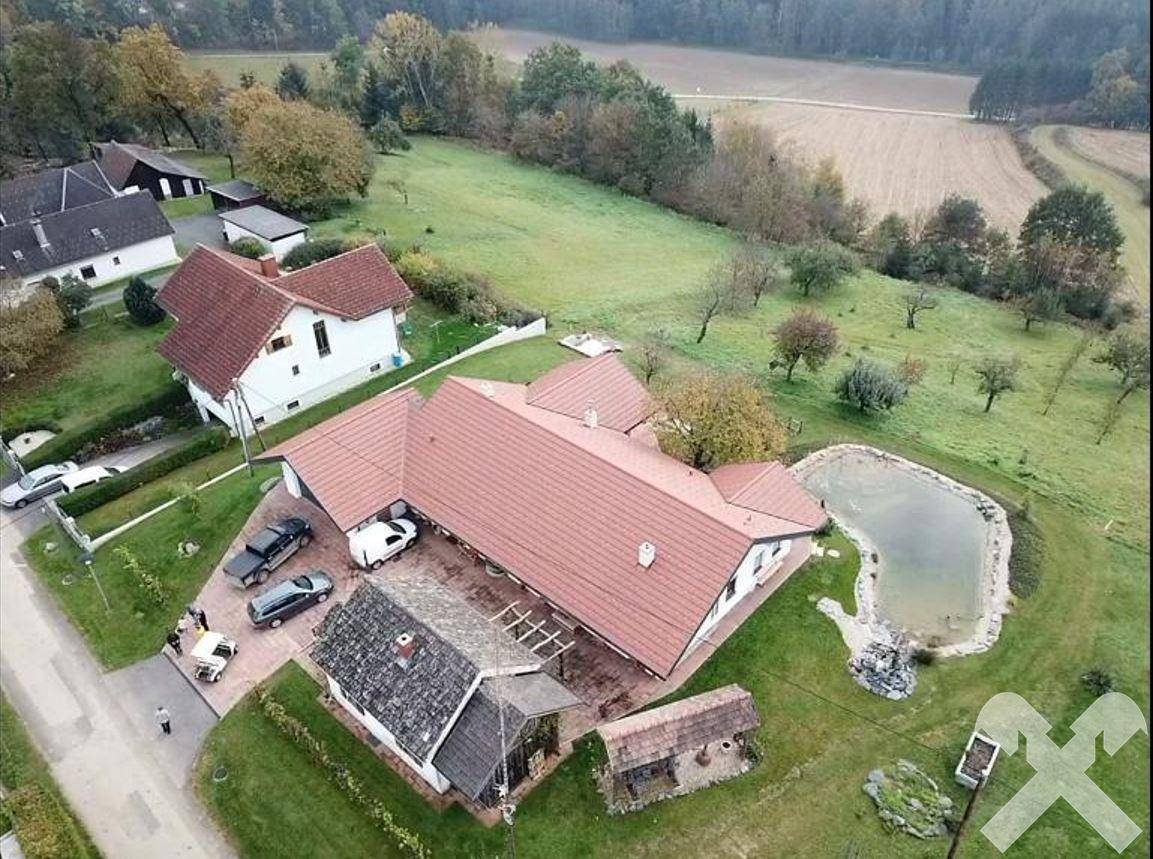 Traumhaftes Landhaus mit eigenem Kellerstöckl und Schwimmteich in Burgauberg - Ansicht 4