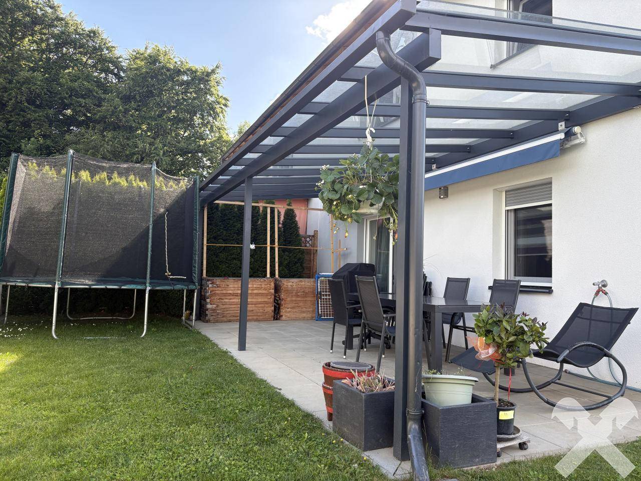 Terrasse und Garten