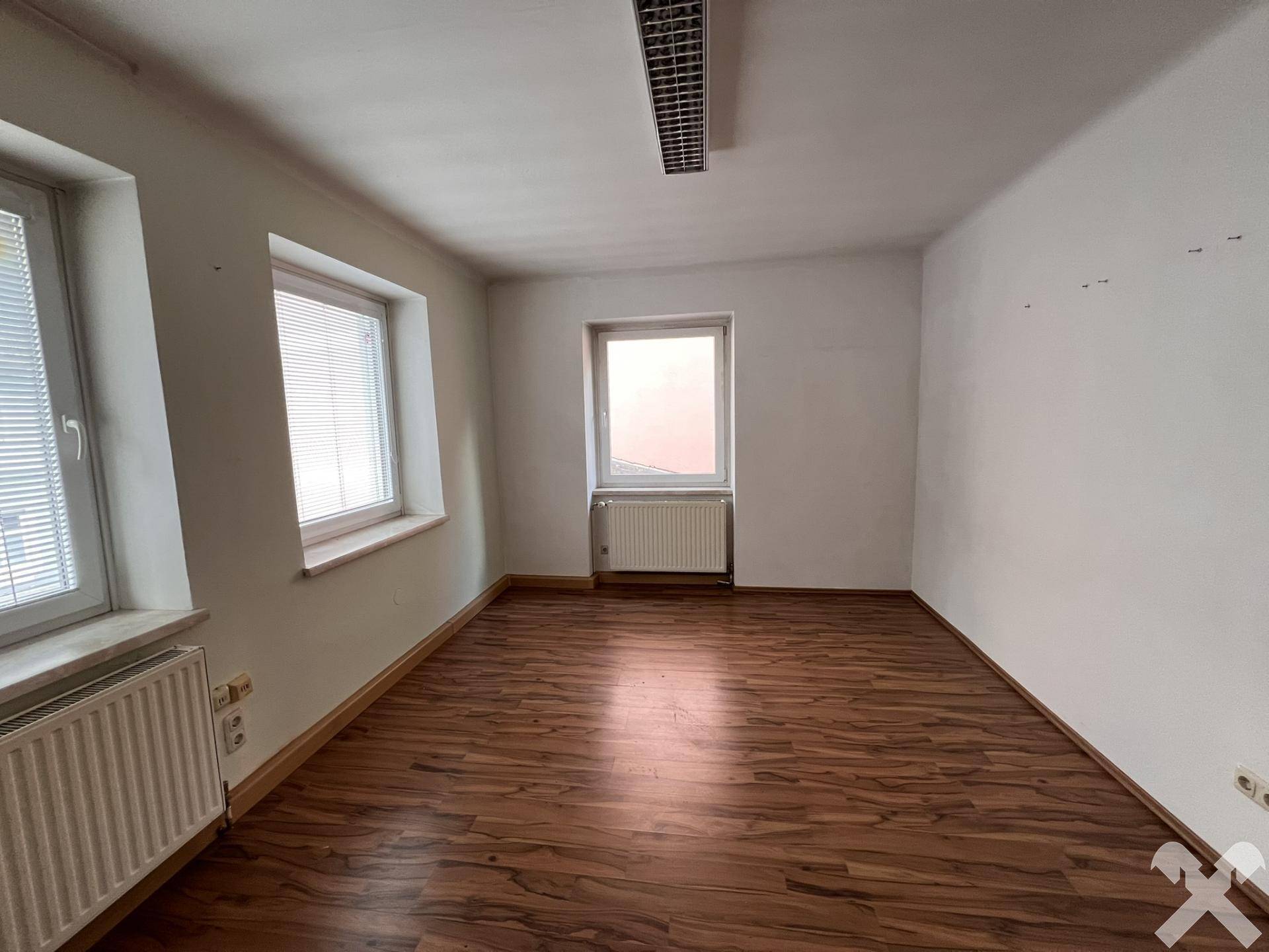 Büroraum 1