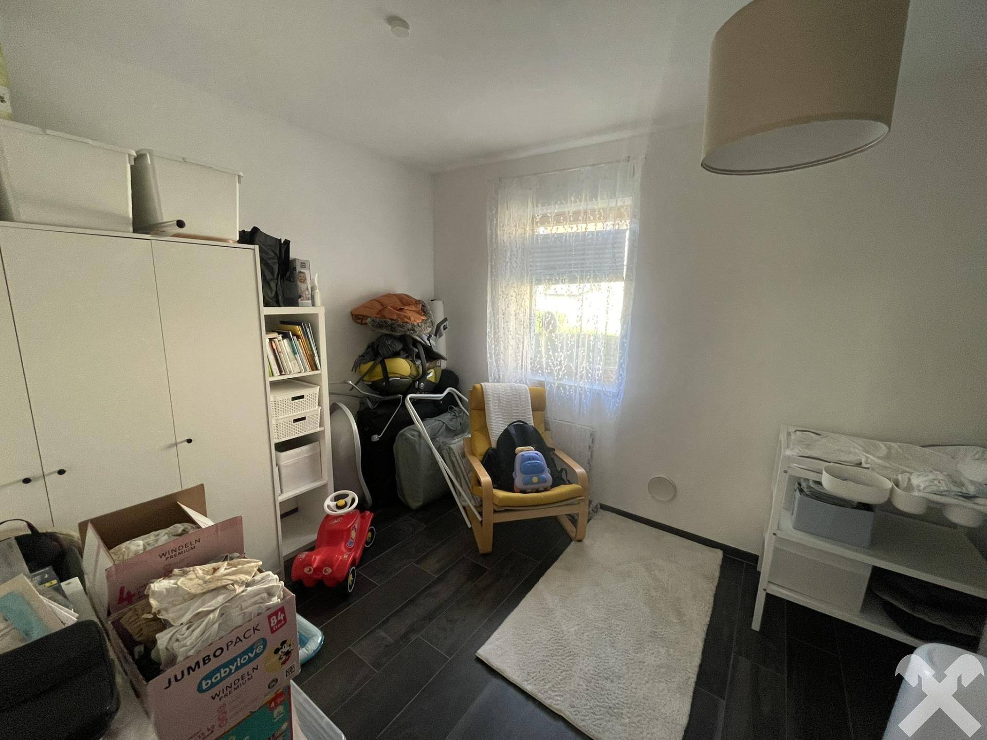 1. Zimmer / Büro