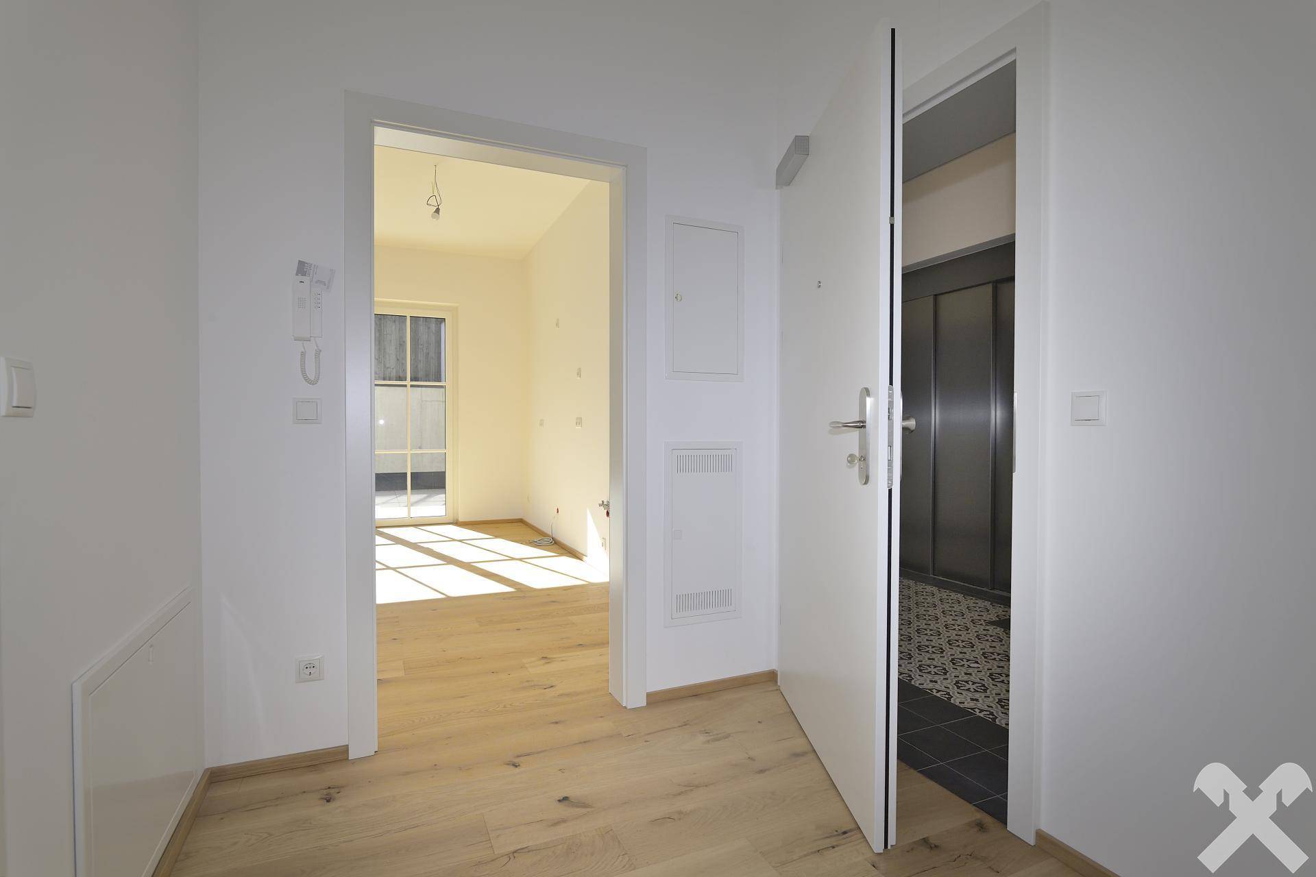 Eingangsbereich und Garderobe