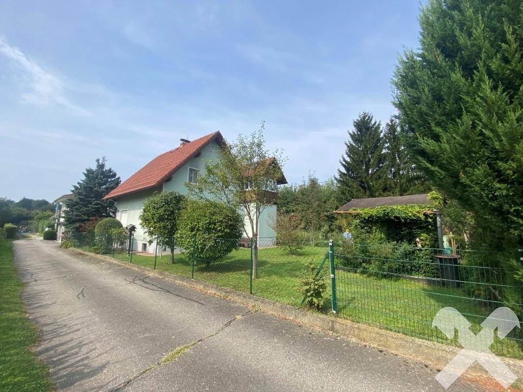 Haus mit Straße