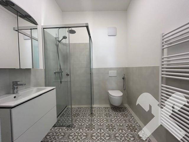Badezimmer und WC