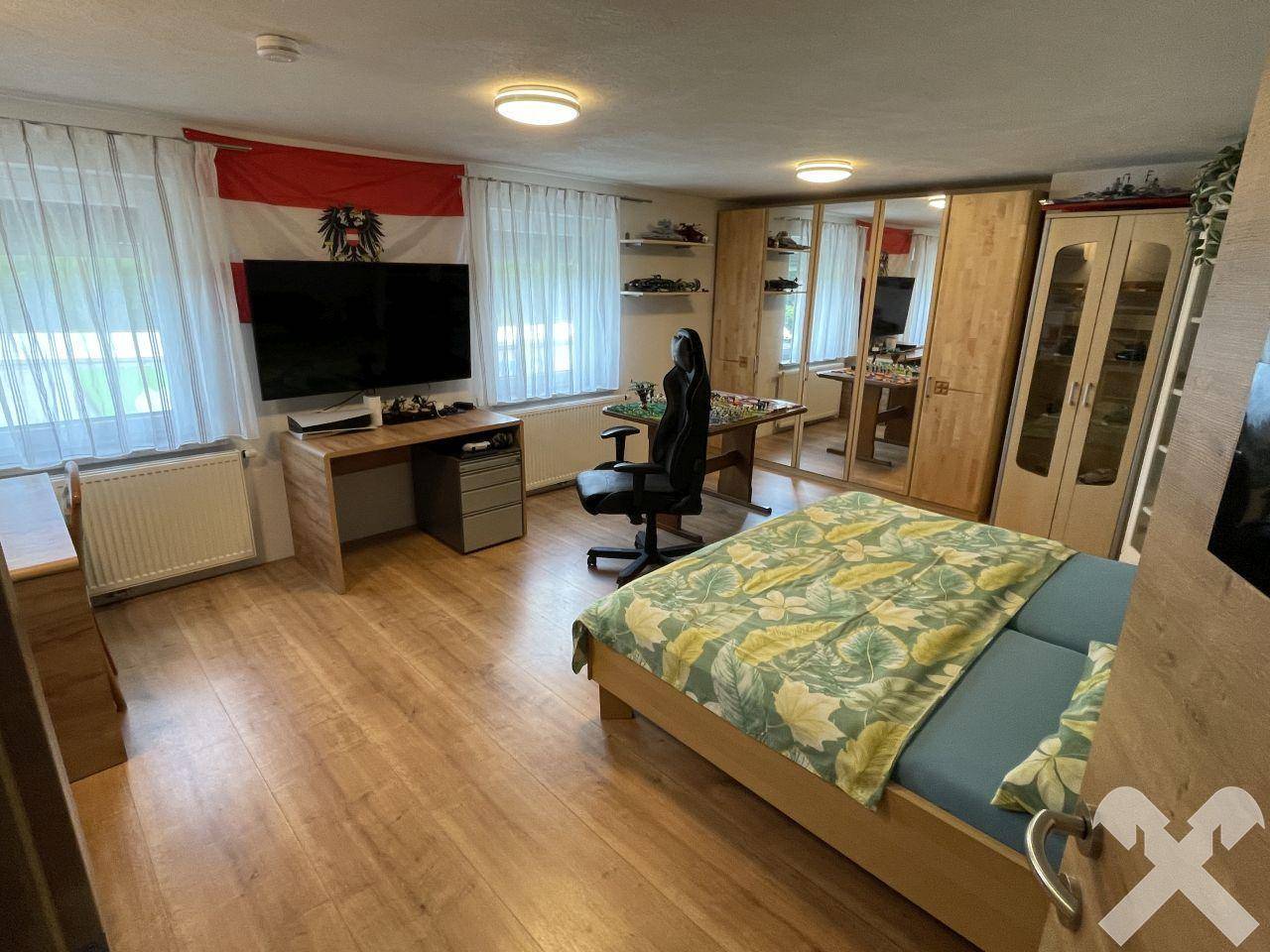 Zimmer 2 OG
