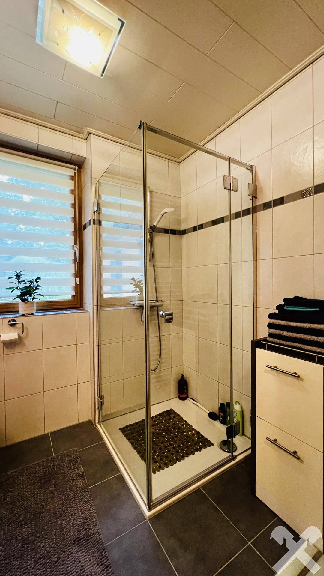 Bad mit Dusche