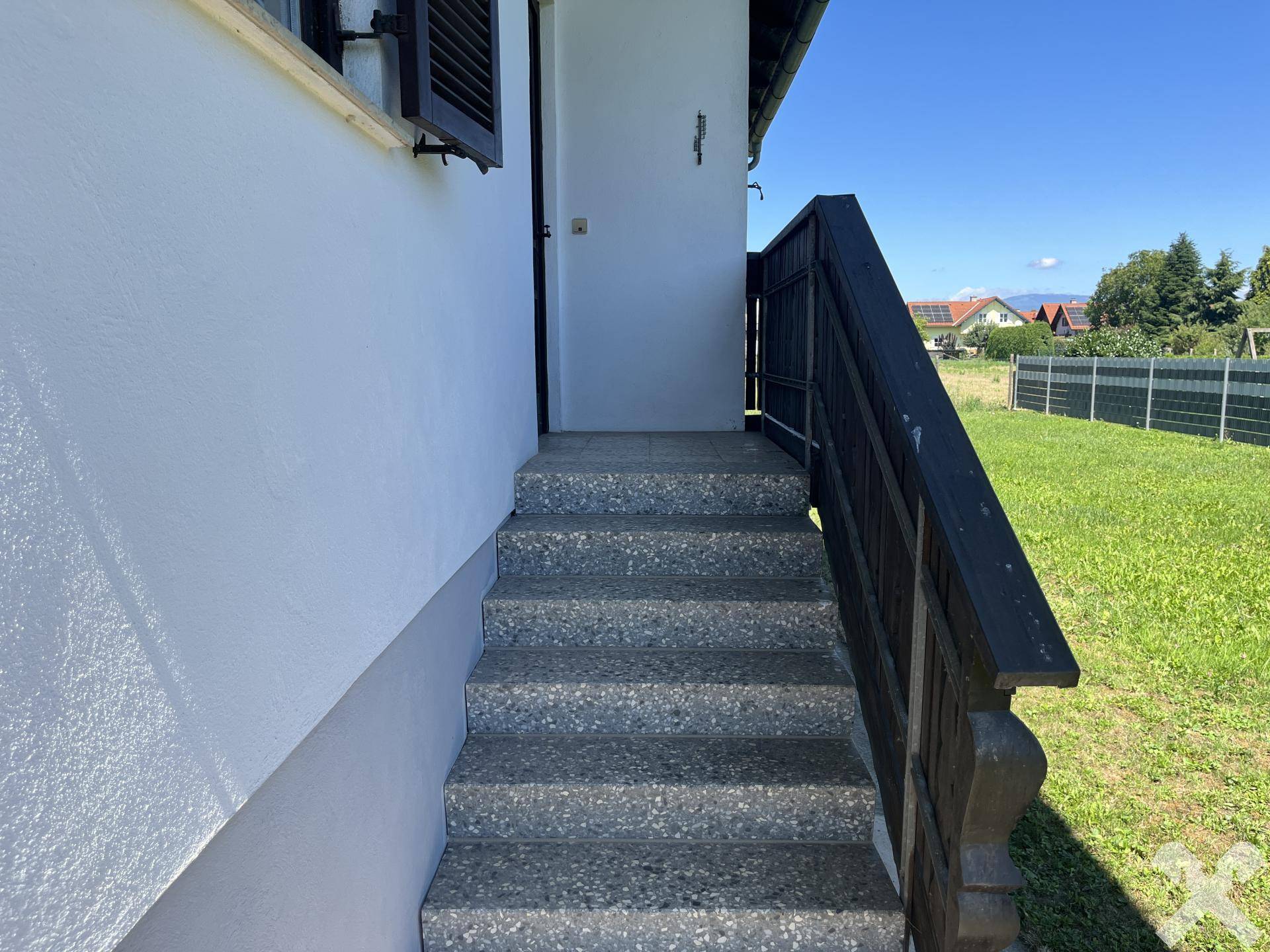Stiege zum Eingang