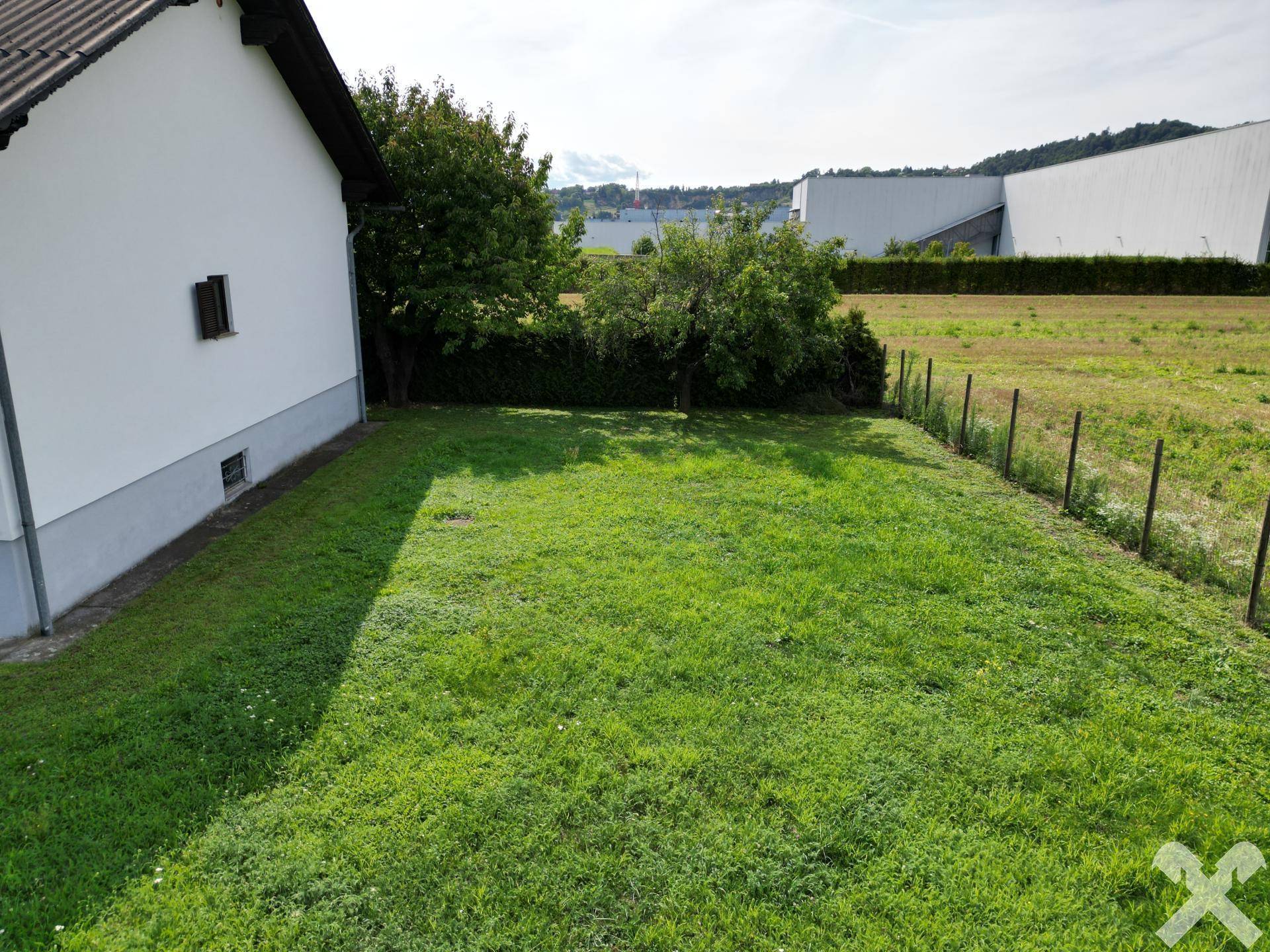 Grünfläche nordseitig