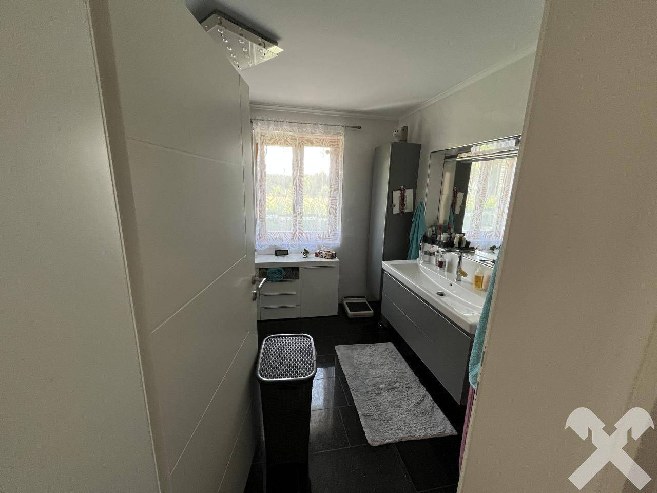 Badezimmer EG