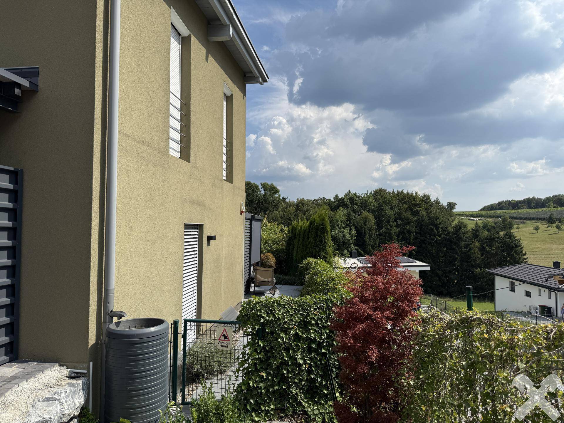 Hausseite rechts