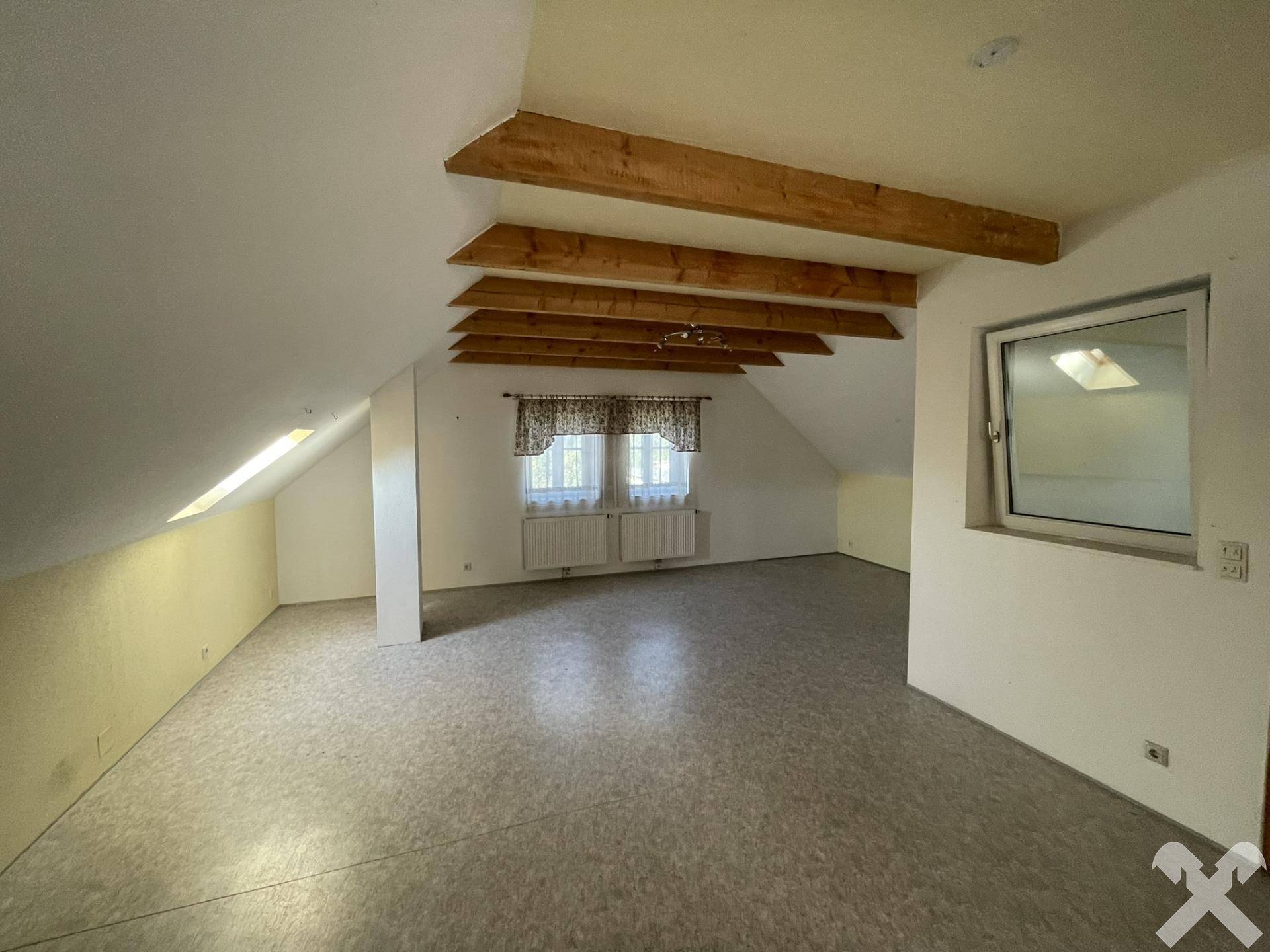 Dachgeschoß (ausbaufertig)