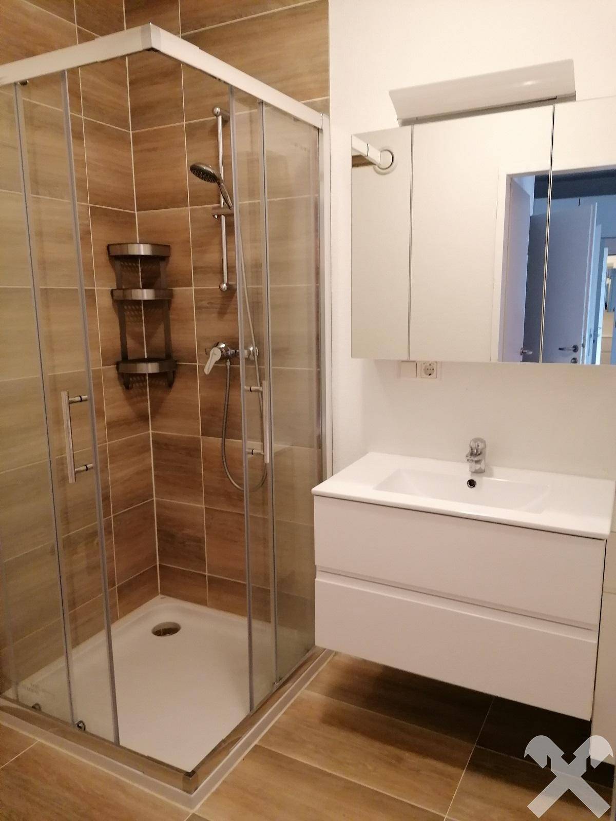 Bad mit Dusche