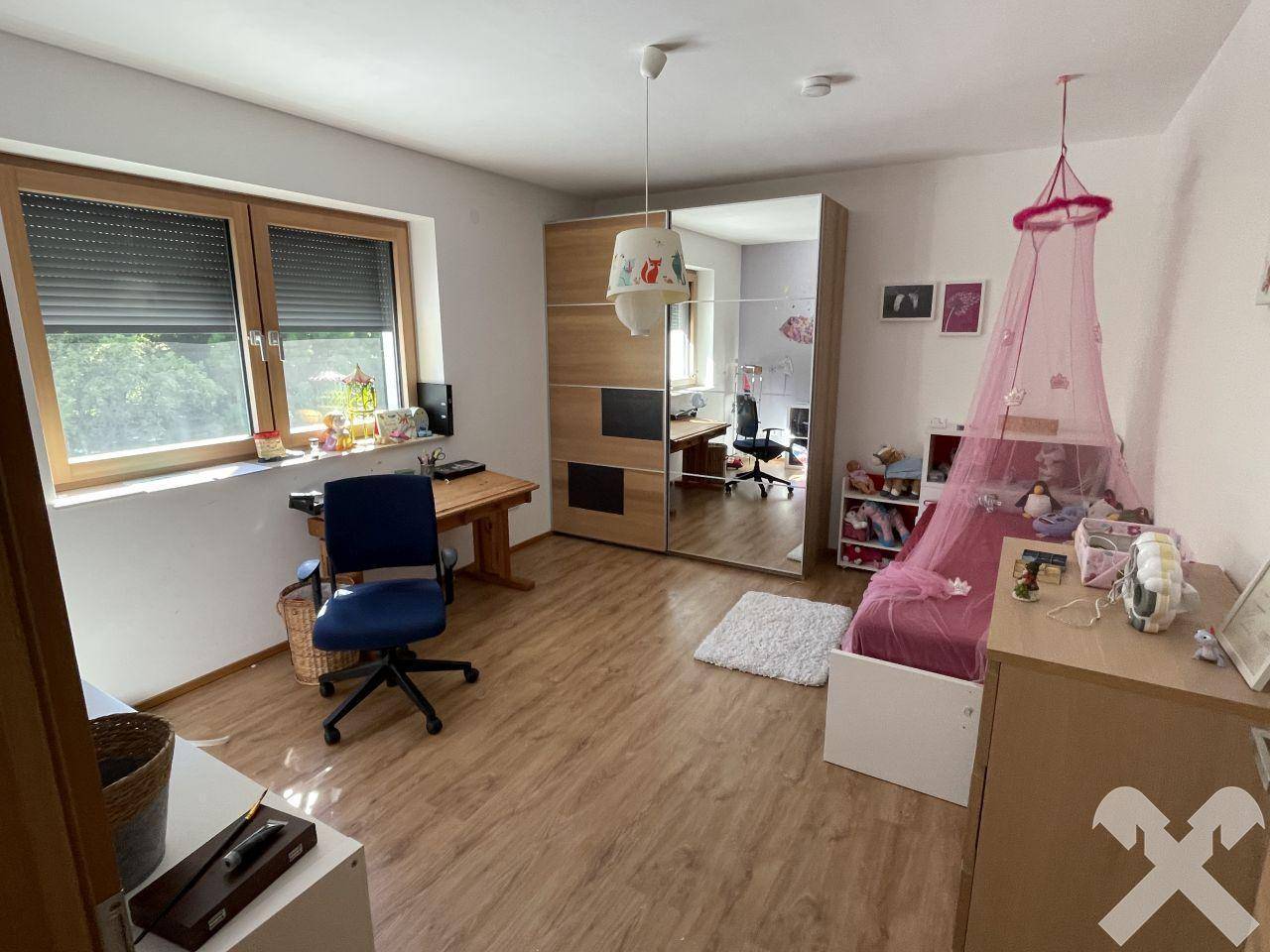 Zimmer 2 OG