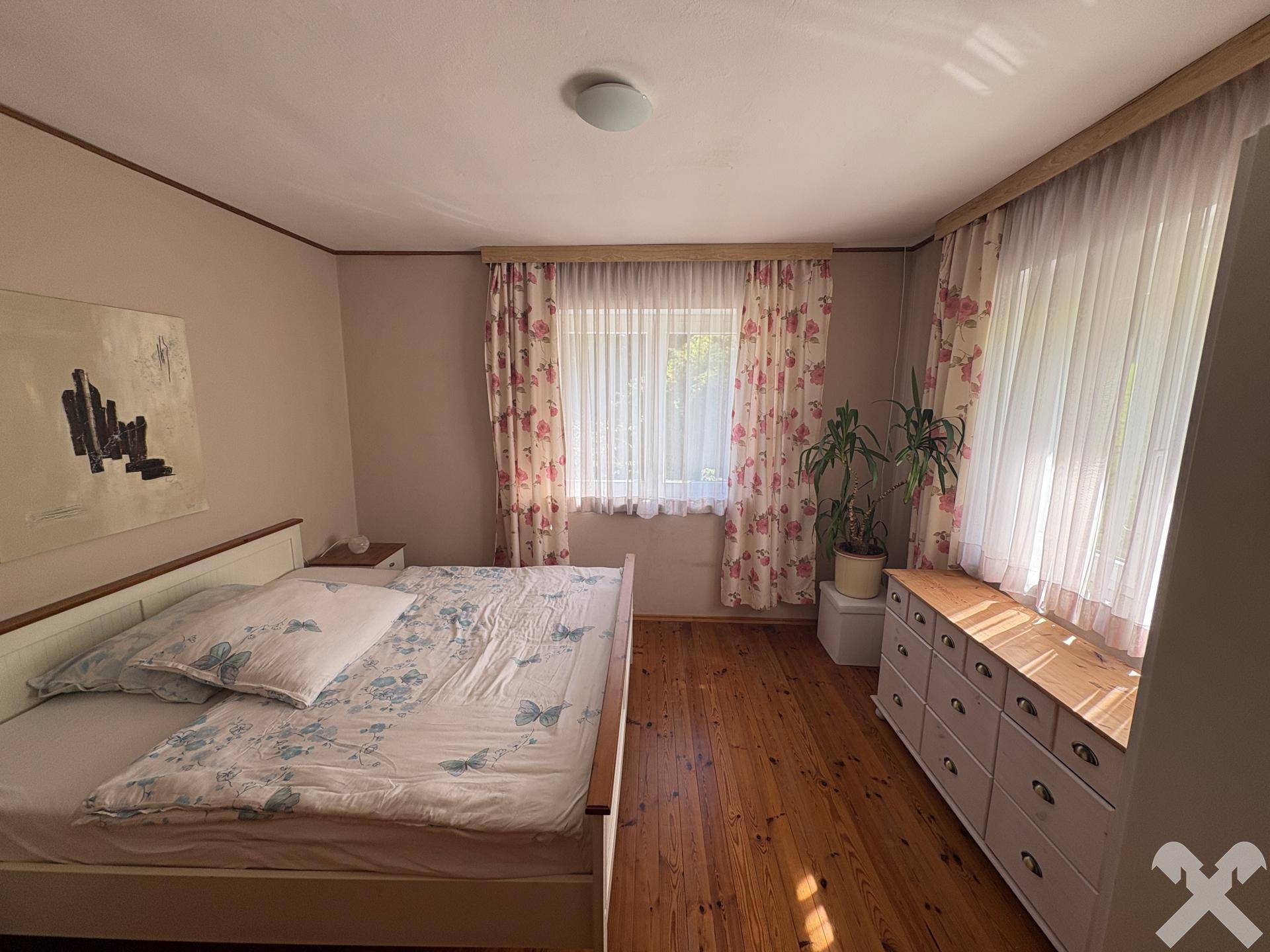 Zimmer 1 OG