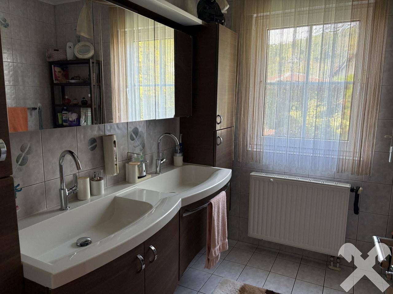 Badezimmer EG