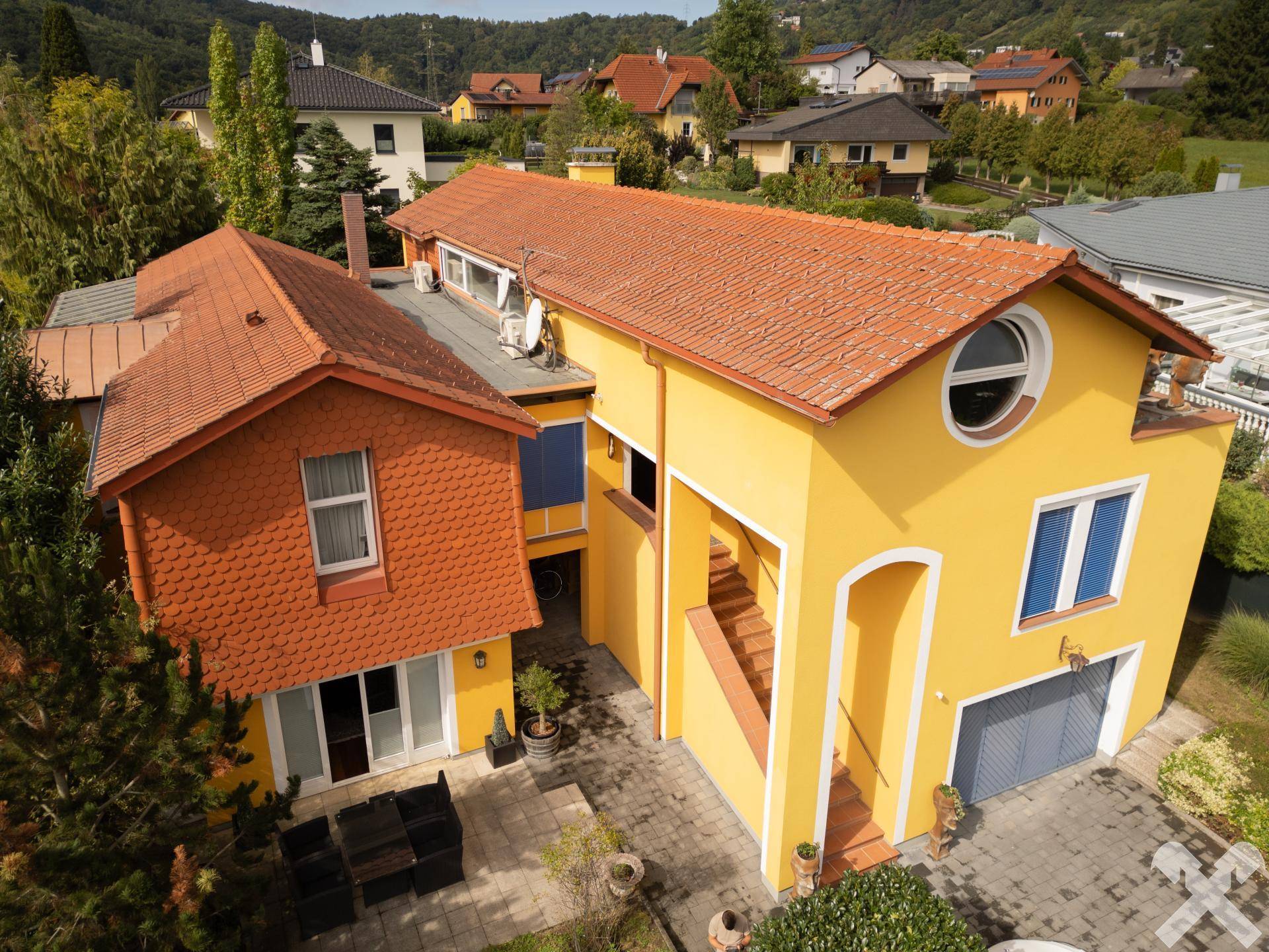 Ansicht / Drohne (Original Außenfarbe)