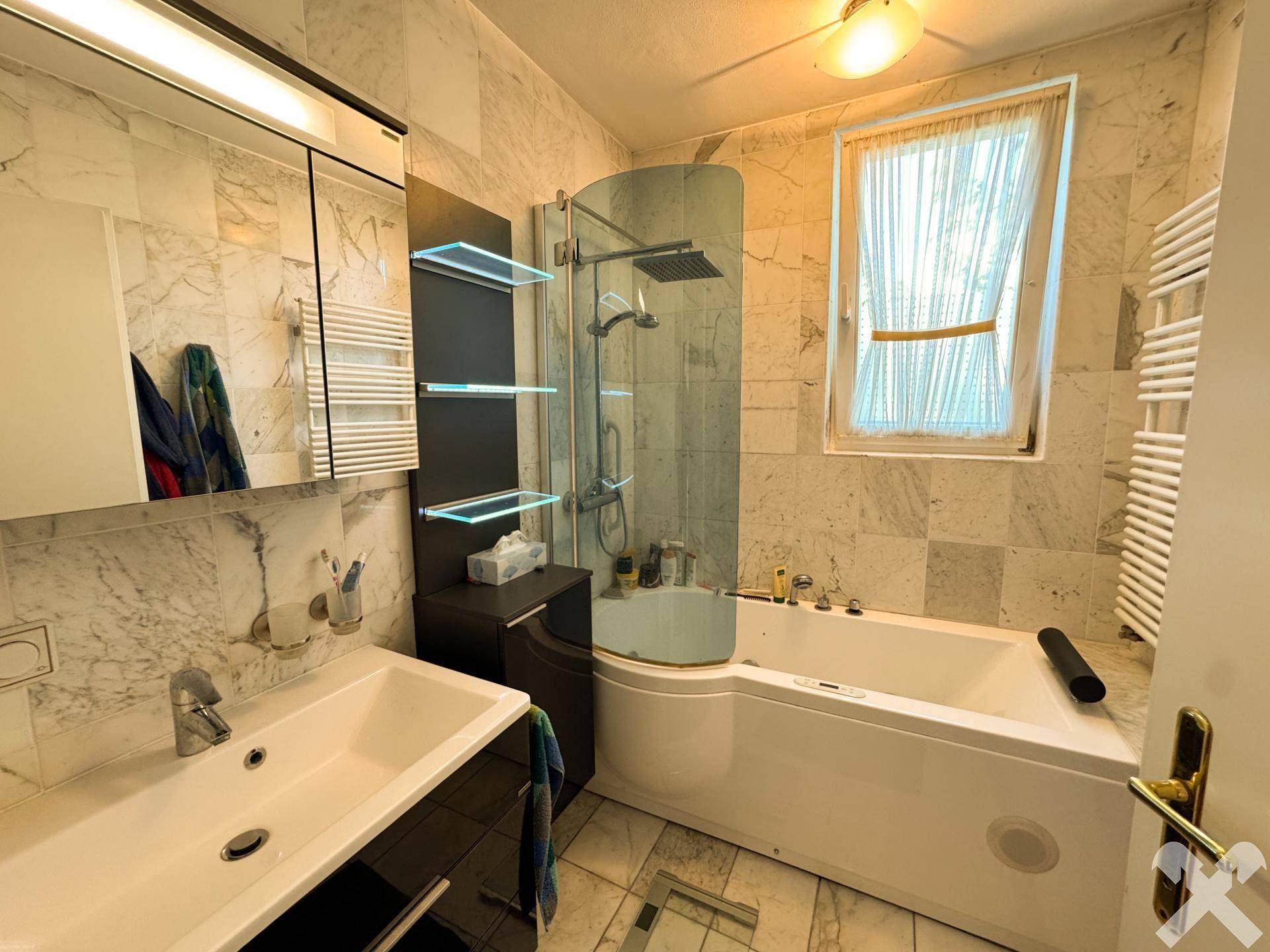 Badezimmer 2