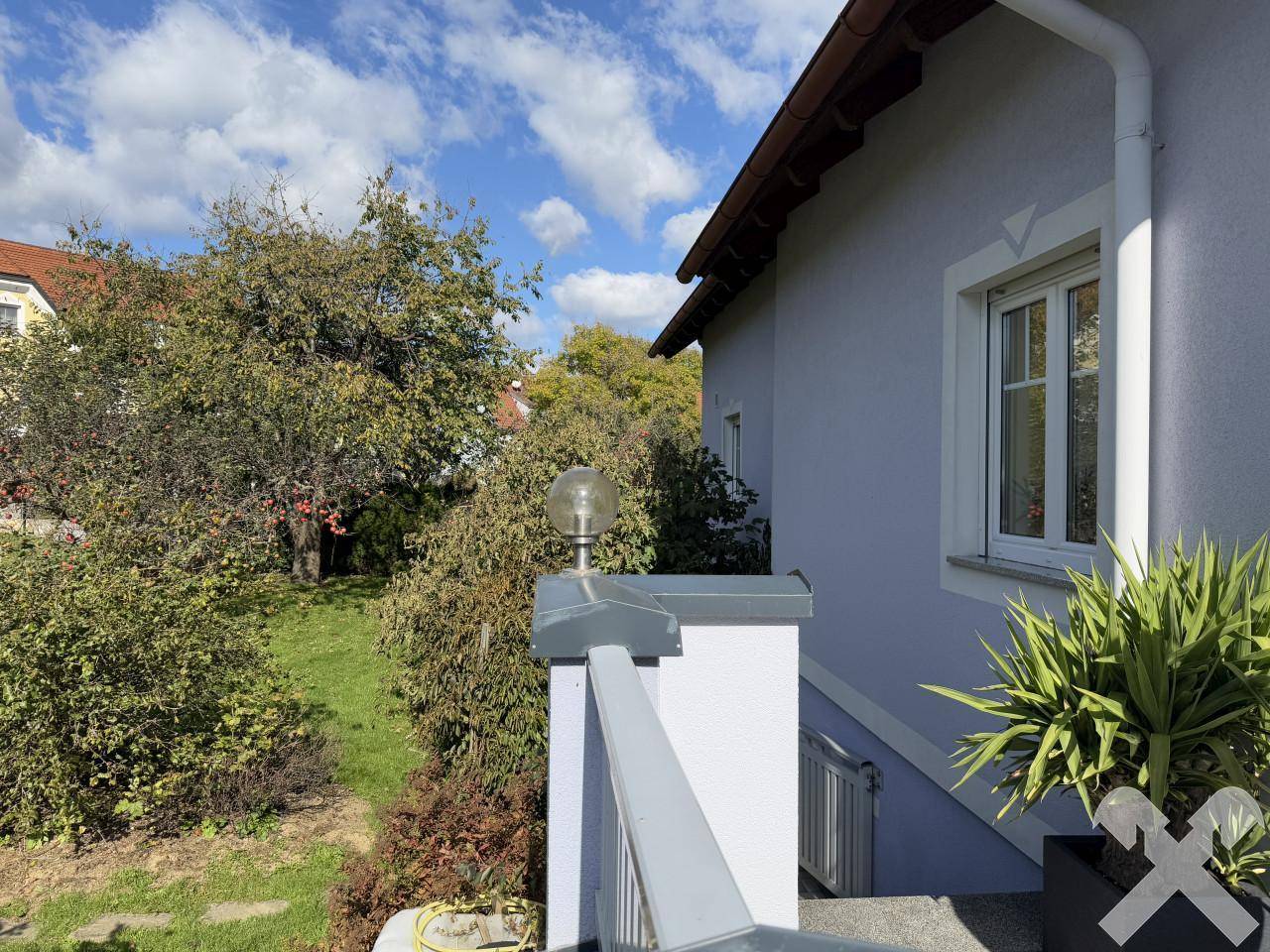 Gartenseite Haus