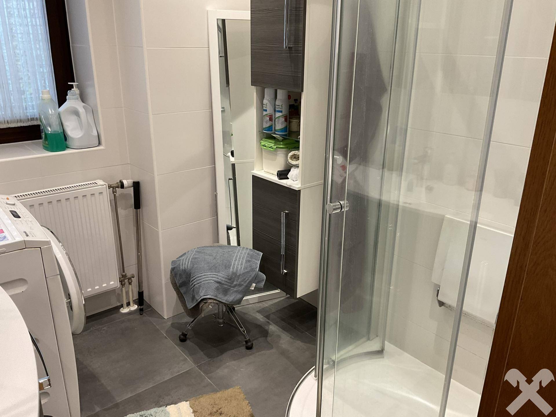 Bad mit Dusche