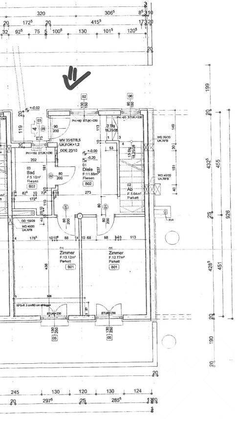 Detaillierter Grundrissplan mit Raumaufteilung und Bemaßungen.