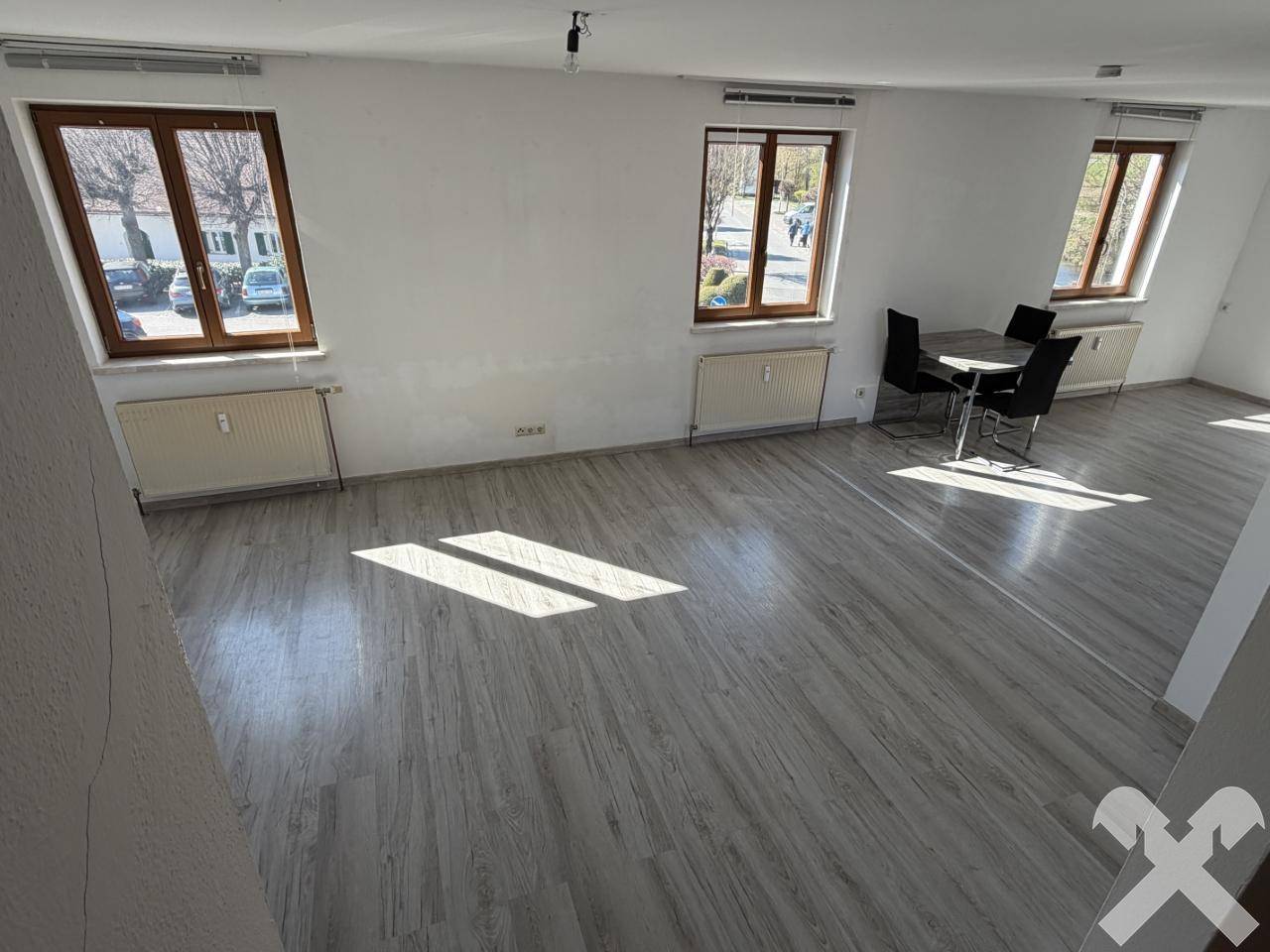 Helle Maisonettenwohnung mit großer Terrasse - Widok 4