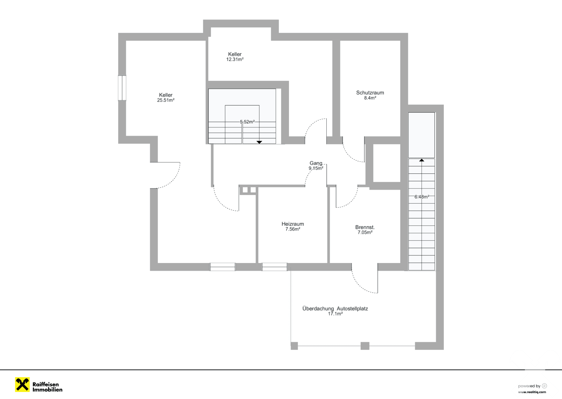 Grundriss des Kellergeschosses mit Kellerräumen, Heizraum und Autostellplatz.