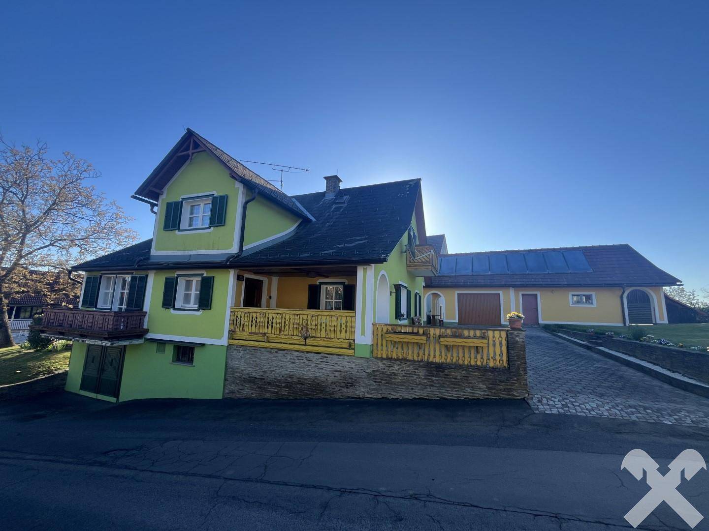 Gediegenes Einfamilienhaus mit Wirtschaftsgebäude in St. Peter am Ottersbach - Ansicht 4