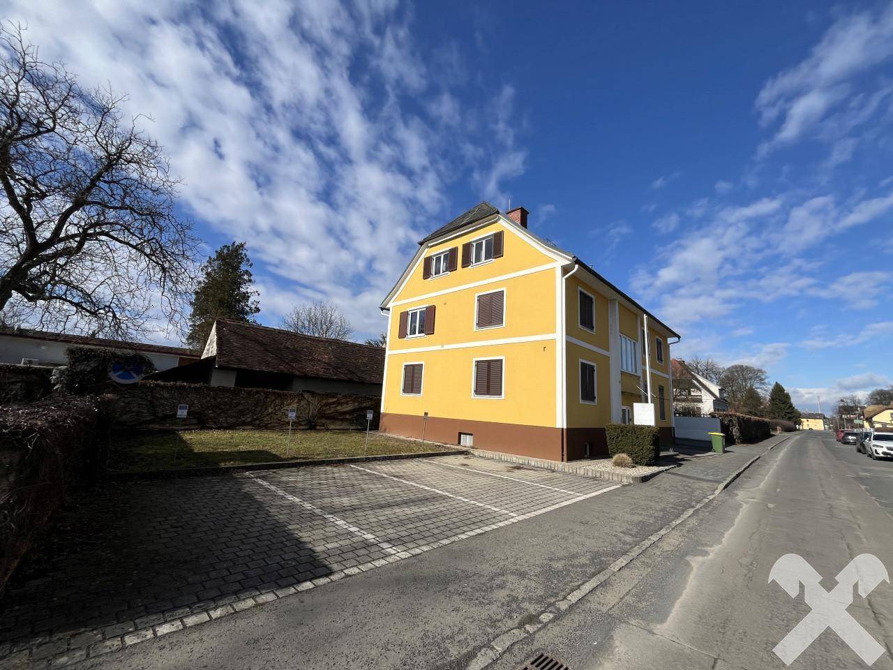 Attraktive Gewerbeimmobilie mit Entwicklungspotenzial in zentraler Lage von Mureck - Ansicht 2