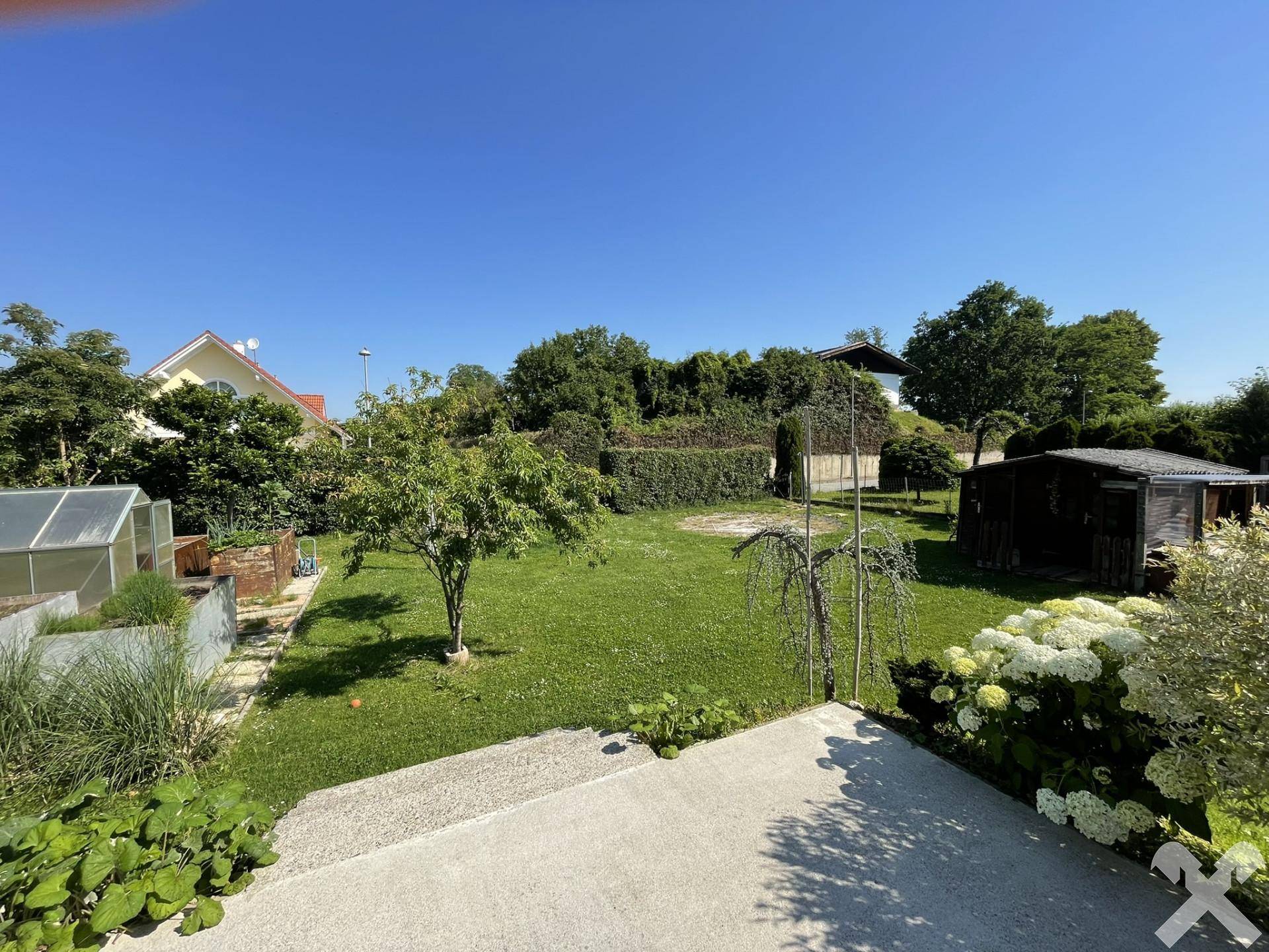 Vielseitiges Ein-/Zweifamilienhaus in sonniger Liebenauer Grünruhelage - Ansicht 5