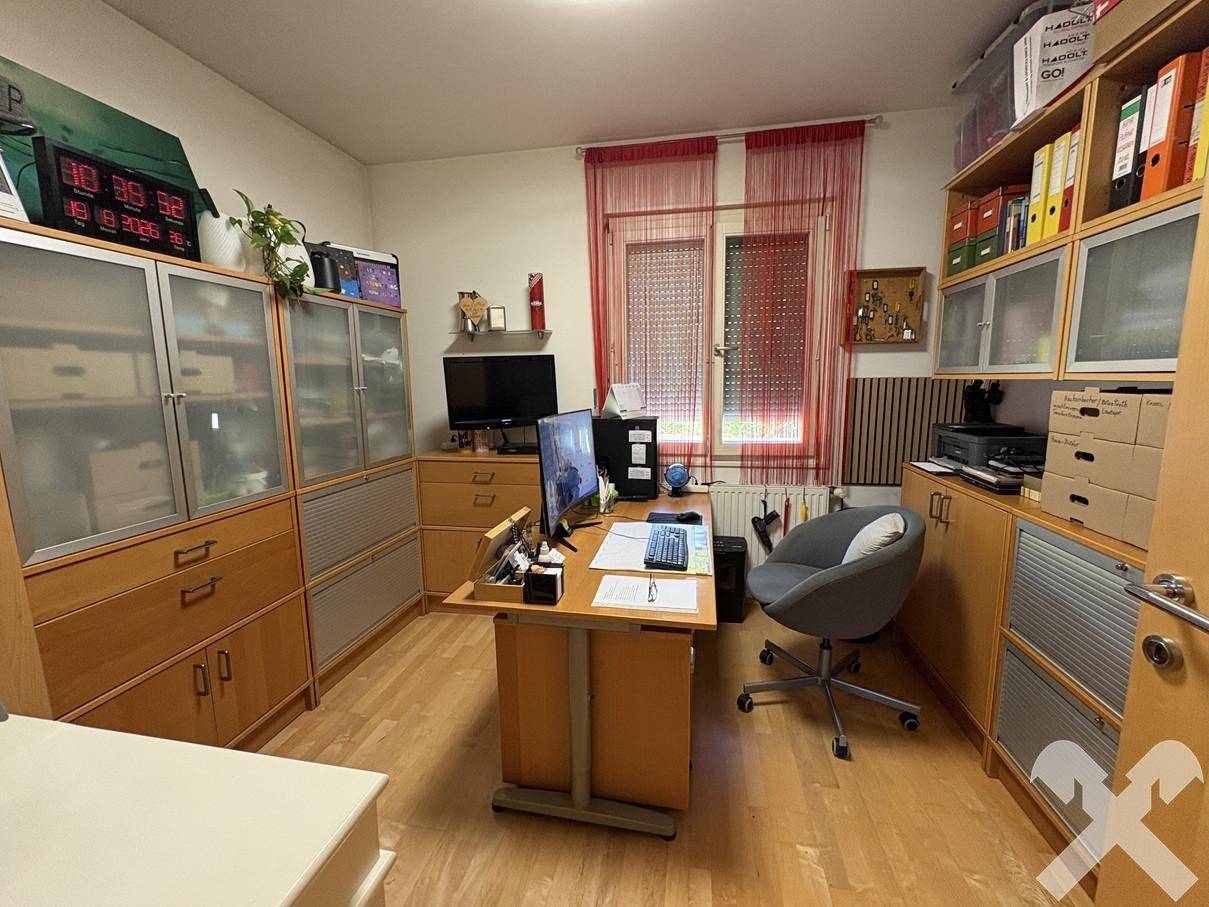 Büro OG