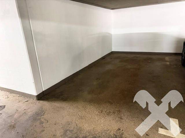 Tiefgaragenabstellplatz