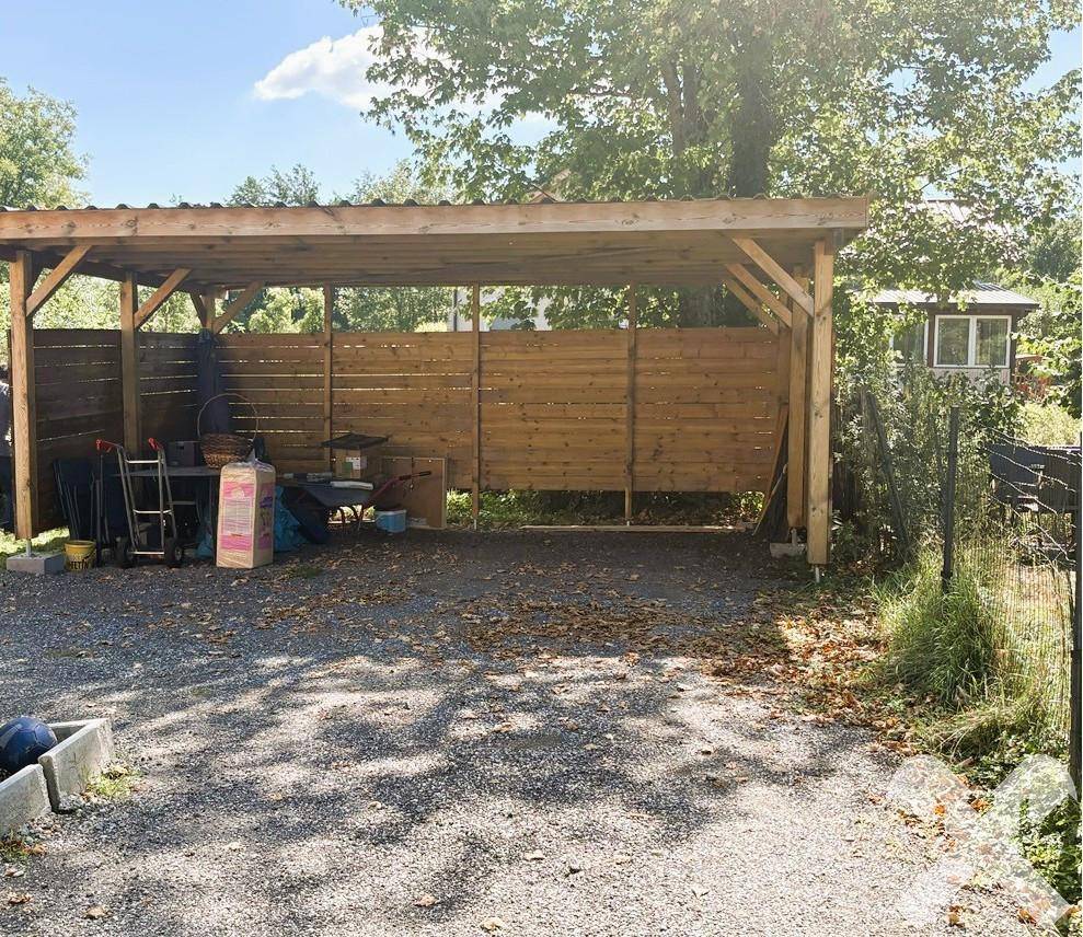Carport