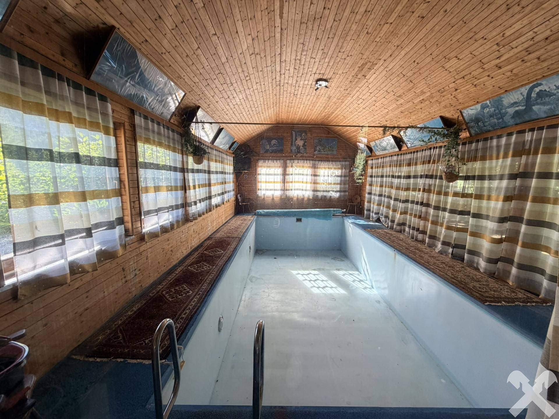 Schwimmbad