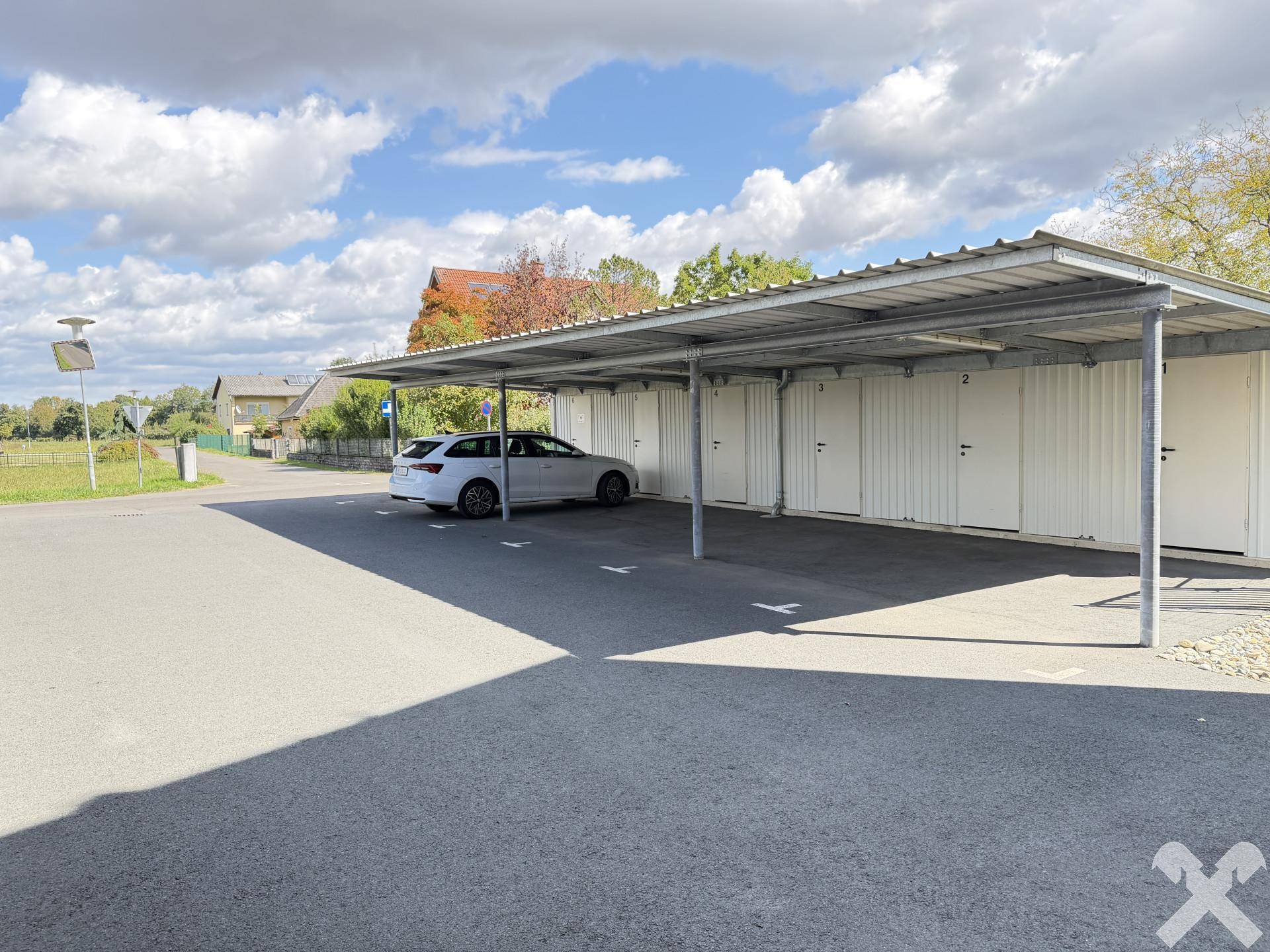 Carport