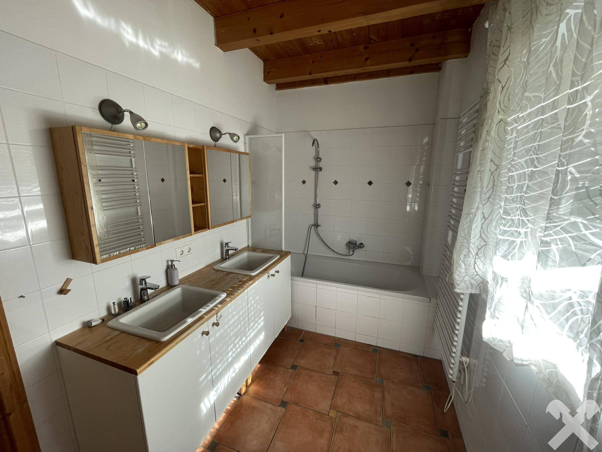 Badezimmer EG