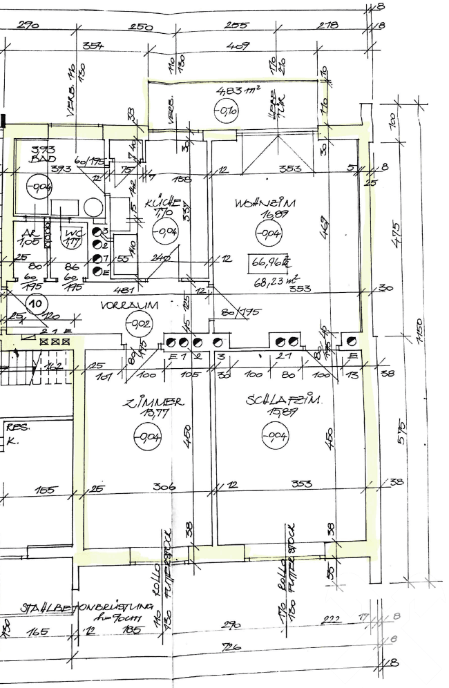 Detaillierter Grundriss einer Wohnung mit Wohnzimmer, Schlafzimmern und Küche.
