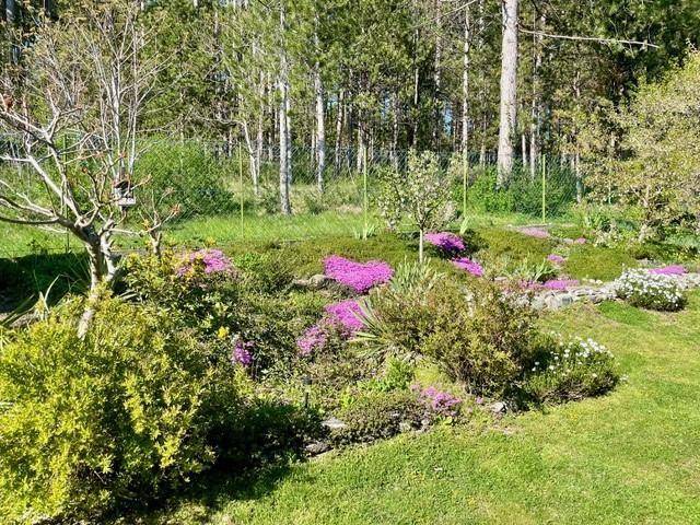 Grundstück gartenseitig