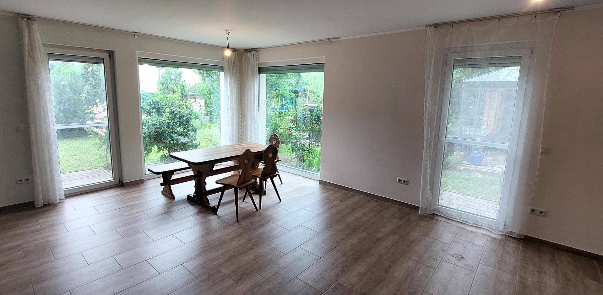 Wohnzimmer T1F1