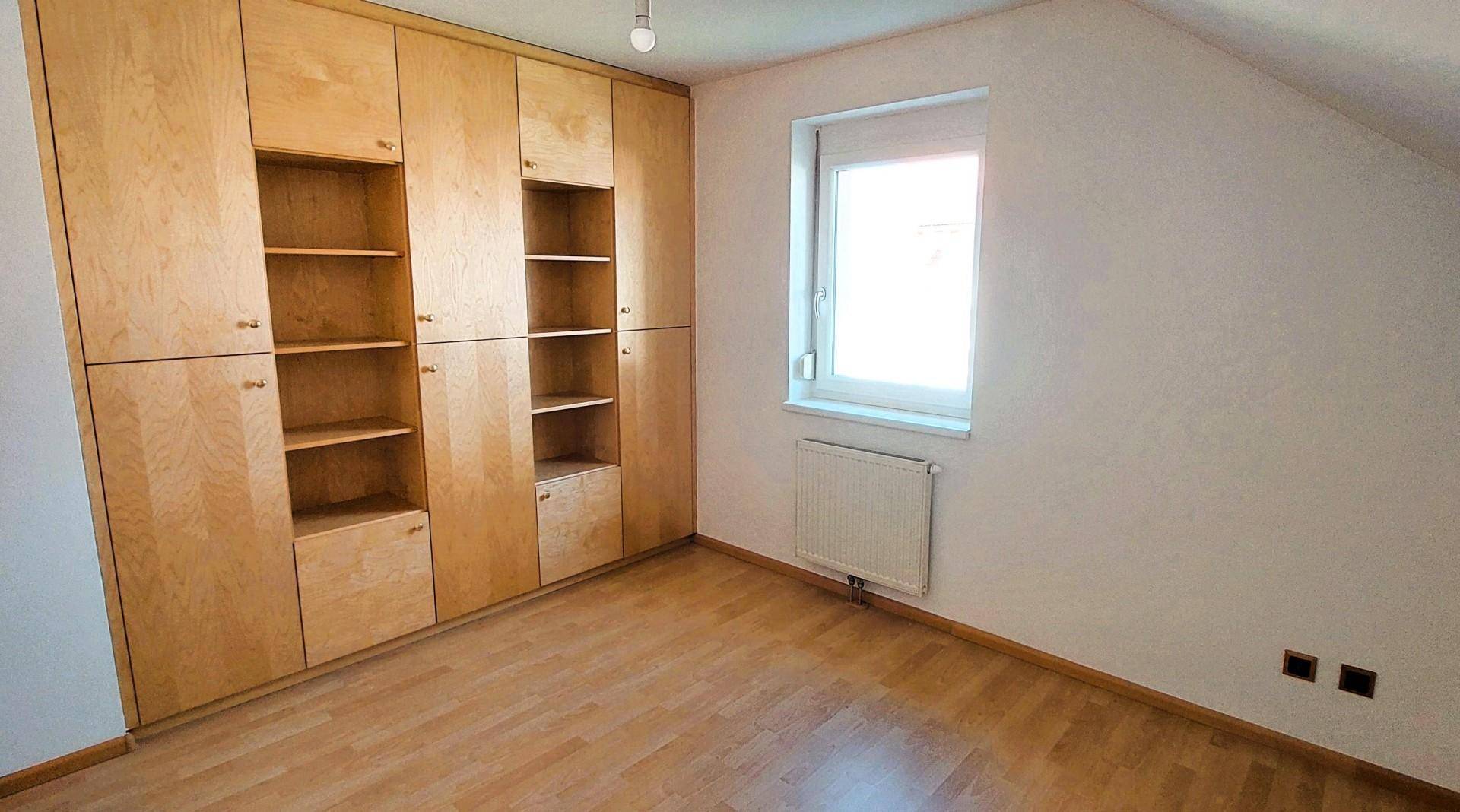 Zimmer 2 im OG