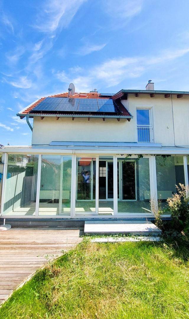 Hausansicht gartenseitig