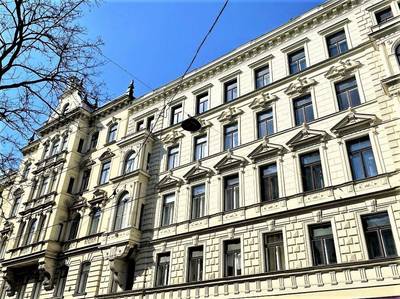 3-Zimmer-Altbauwohnung, 75 m², Josefstadt, Josefstadt