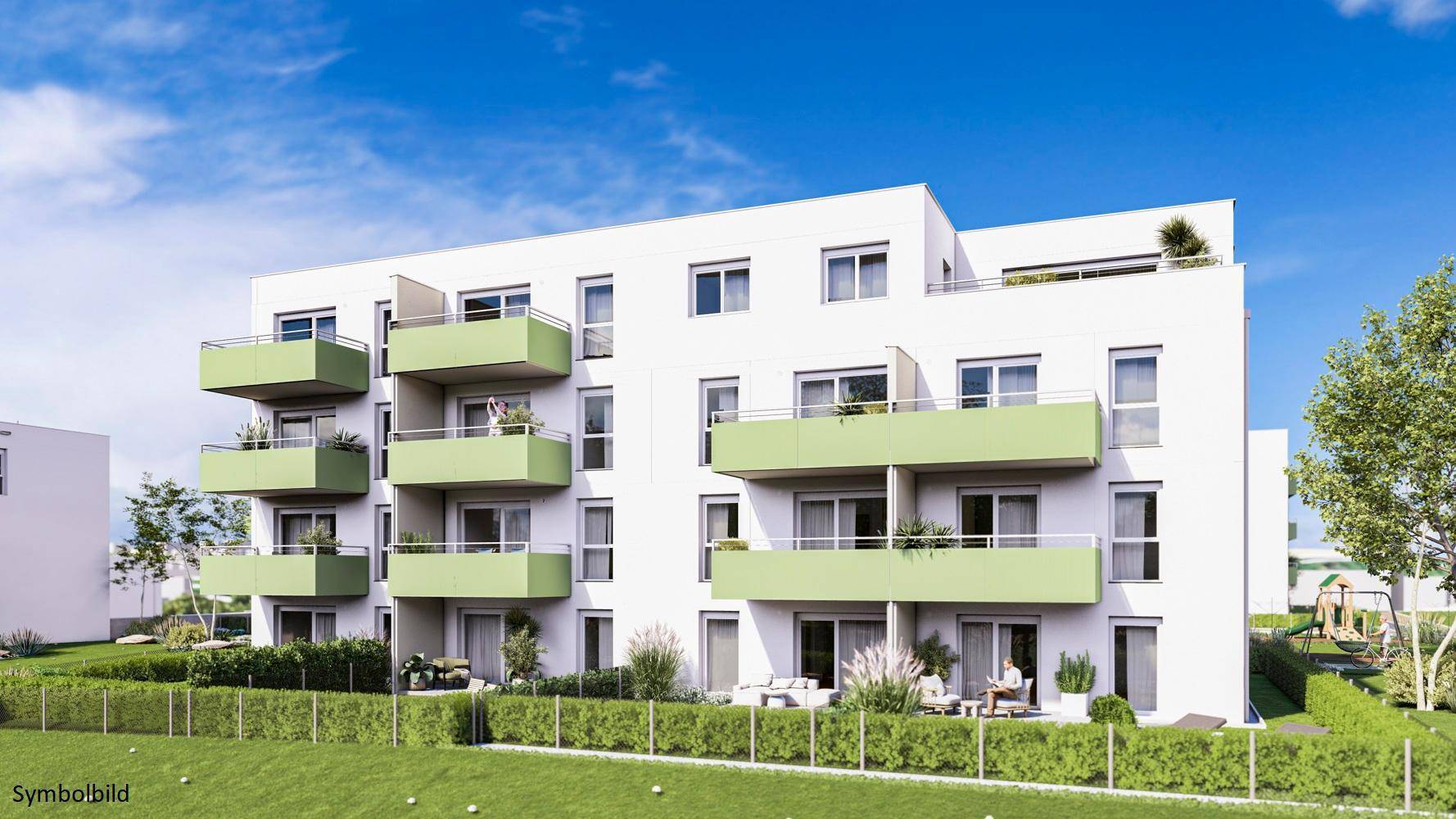 Modernes Mehrfamilienhaus mit weißer Fassade, grünen Balkonen und gepflegter Außenanlage.