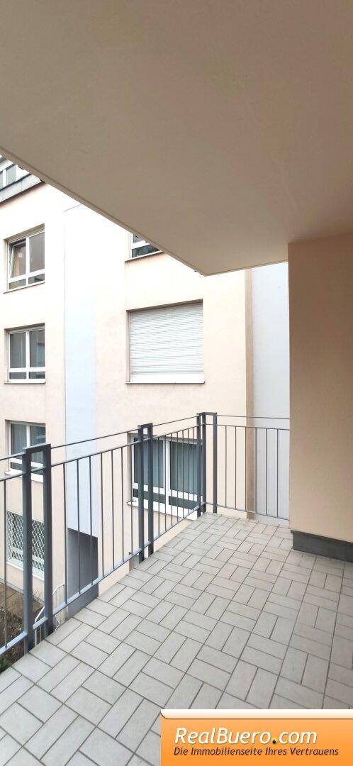 Hofseitige Freifläche